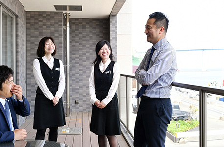 仲介事業部　梅林 涼