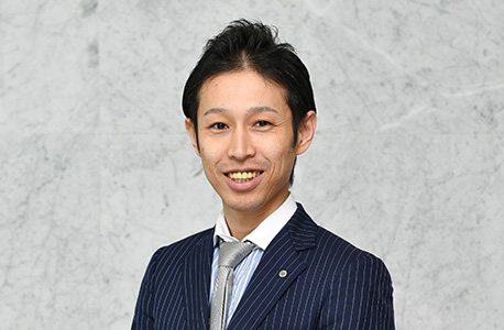 営業部　杉原 慶紀